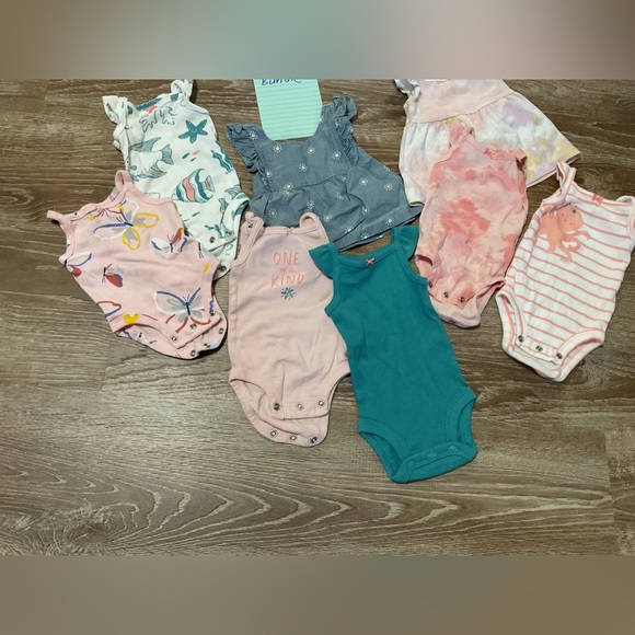 💕 Baby Girl Bundle - Newborn - Picture 5 of 6